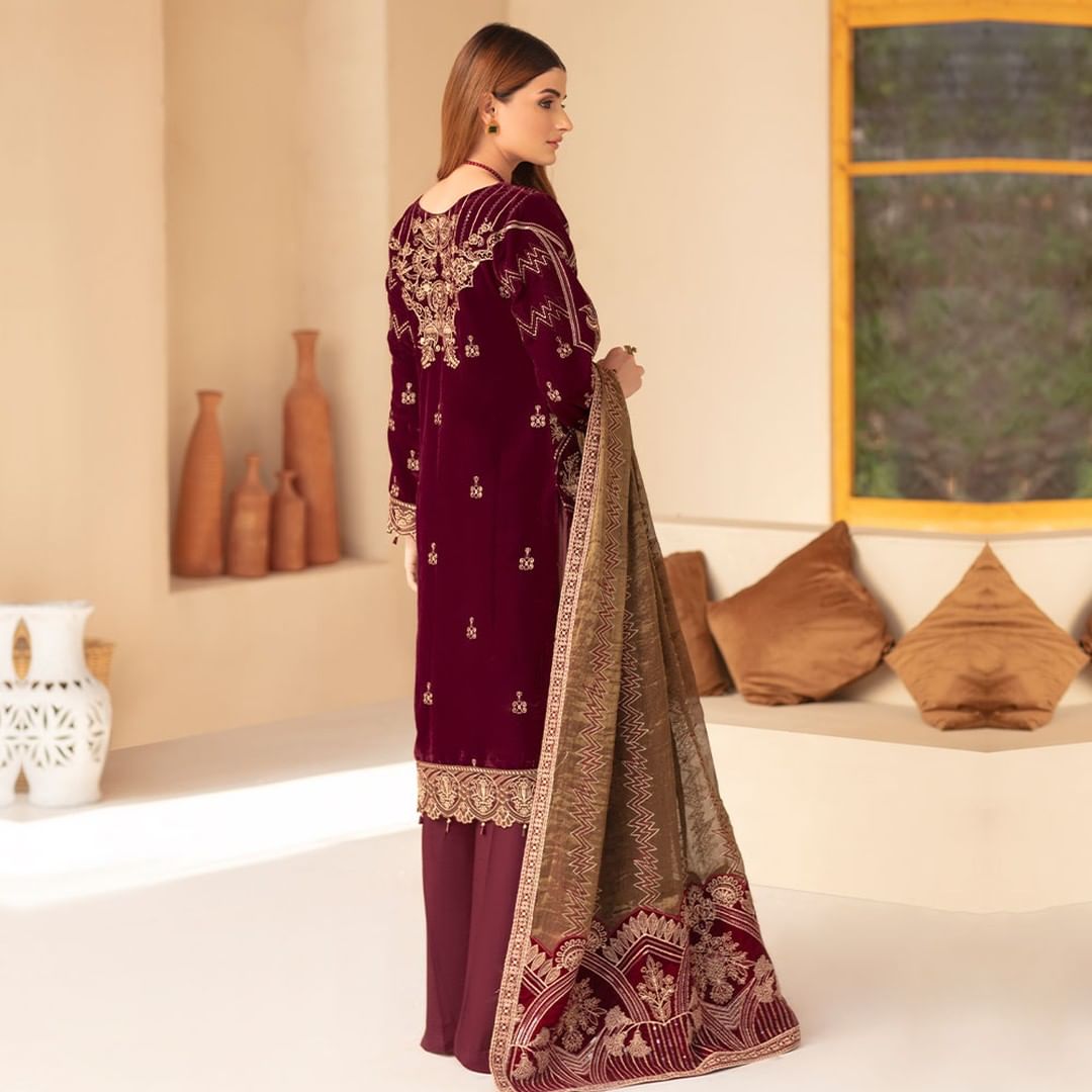 Ramsha Maroon Colored Velvet Outfit